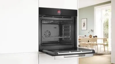 Духовой шкаф электрический BOSCH Serie 8 HBG7341B1 черный — фото 4