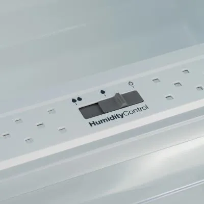 Встраиваемый холодильник HYUNDAI HBR 1771 белый — фото 21