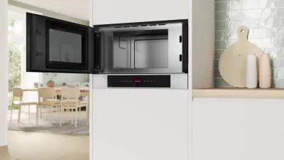 Встраиваемая микроволновая печь BOSCH BFL7221W1 белый (21л.) — фото 4