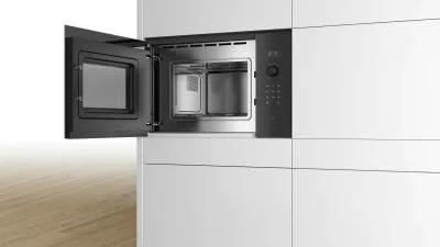 Встраиваемая микроволновая печь Bosch BFL524MB0 черный (20л) — фото 4