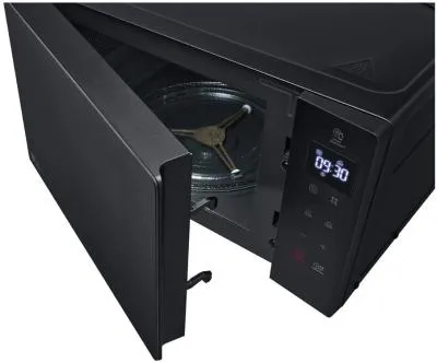 Микроволновая печь LG MS2032GAS черный  [сенсор /ручка /20л /700w] — фото 9